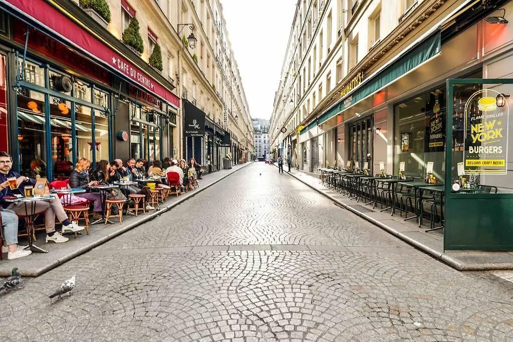 New Spacious Flat Near Montorgueil Paris